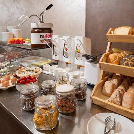 B&B Primrose Residence Hotel Rimini Eksteriør bilde