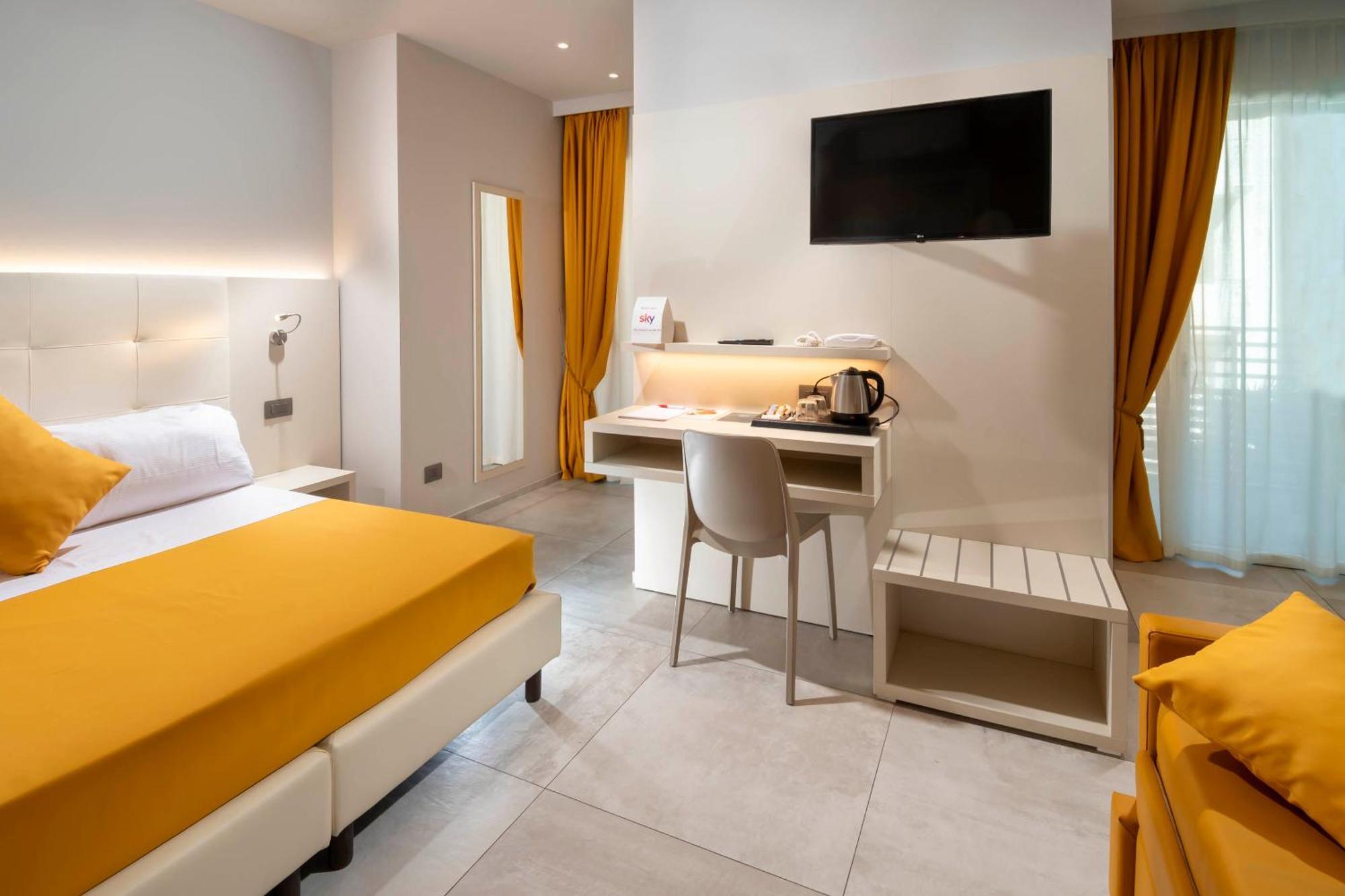 B&B Primrose Residence Hotel Rimini Eksteriør bilde