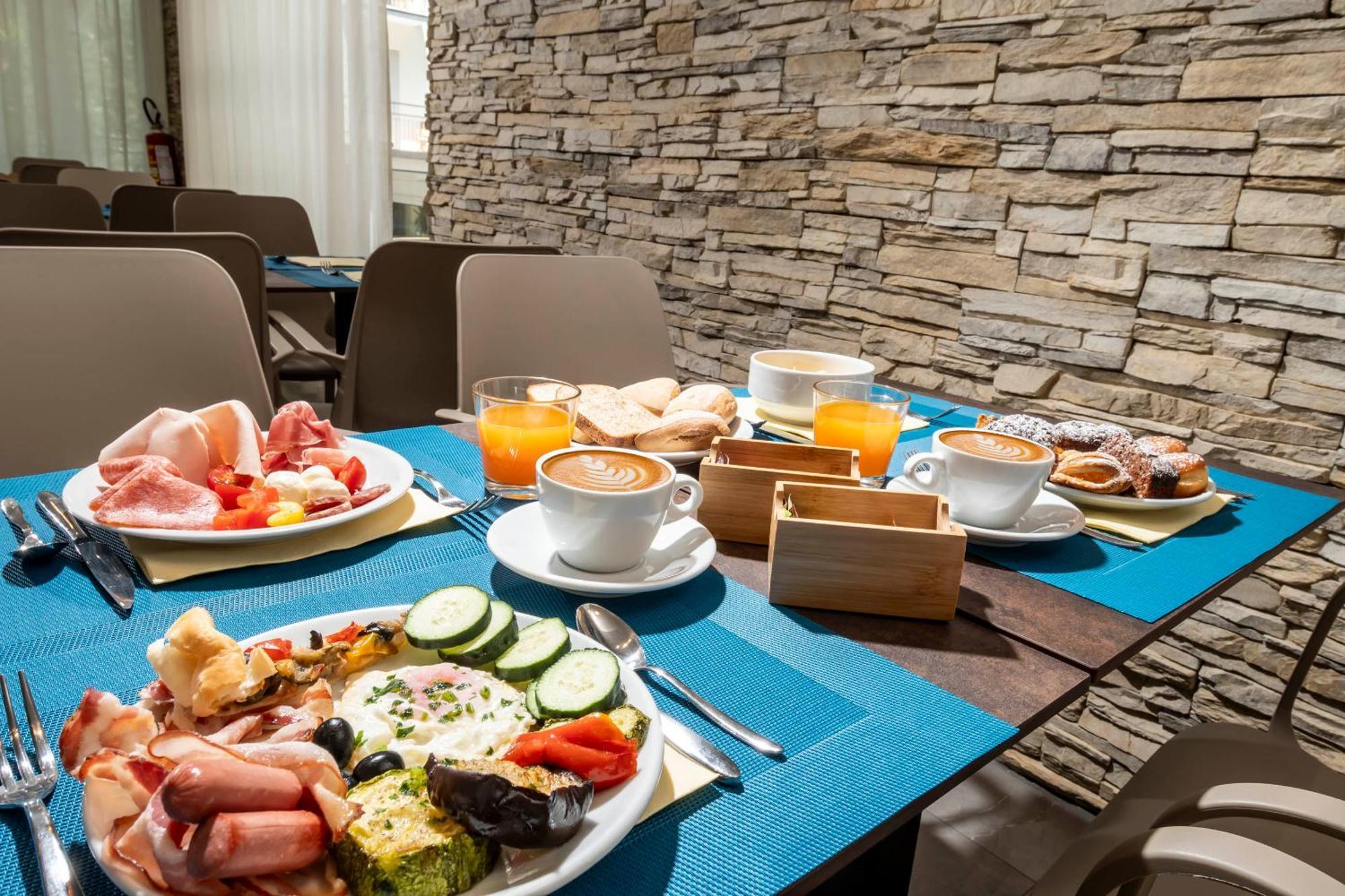 B&B Primrose Residence Hotel Rimini Eksteriør bilde