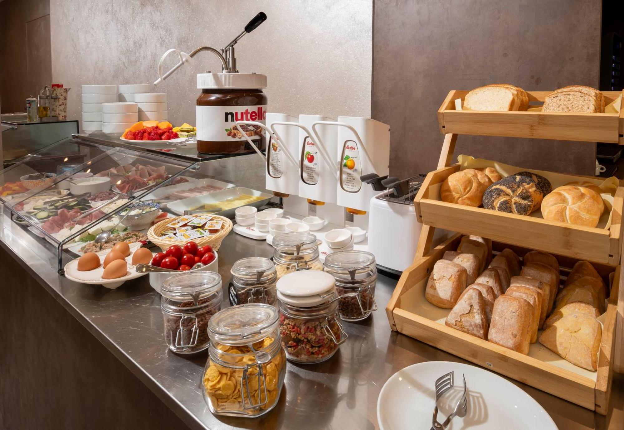 B&B Primrose Residence Hotel Rimini Eksteriør bilde