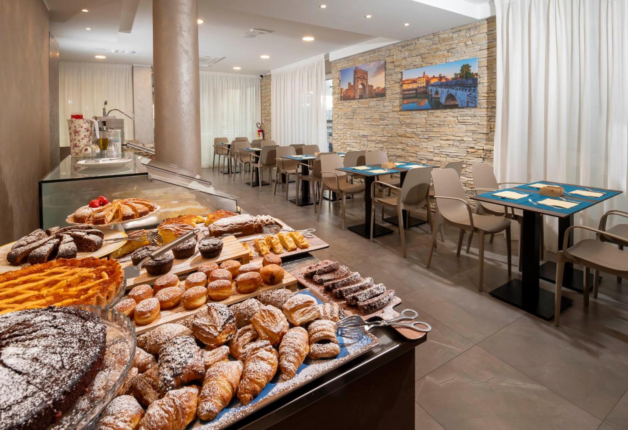 B&B Primrose Residence Hotel Rimini Eksteriør bilde